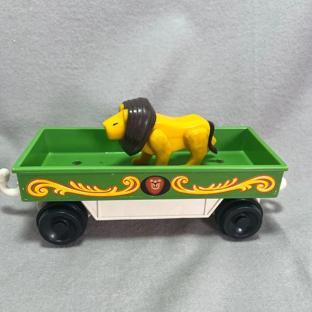 Fisher-Price Circus Train 991 Vintage 1973 Near Complete Whistle Works Original